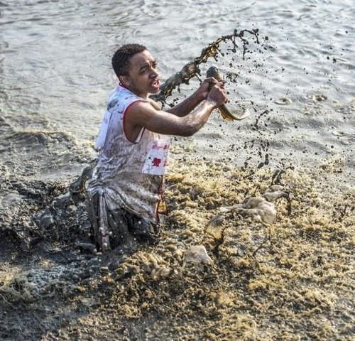 浑水摸鱼是什么意思,浑水摸鱼的意思