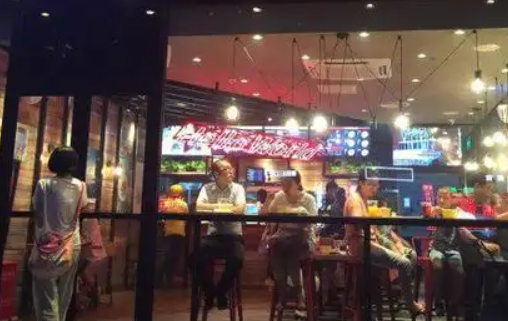 好听的店名字潮流,新潮过目不忘的店名餐饮图1