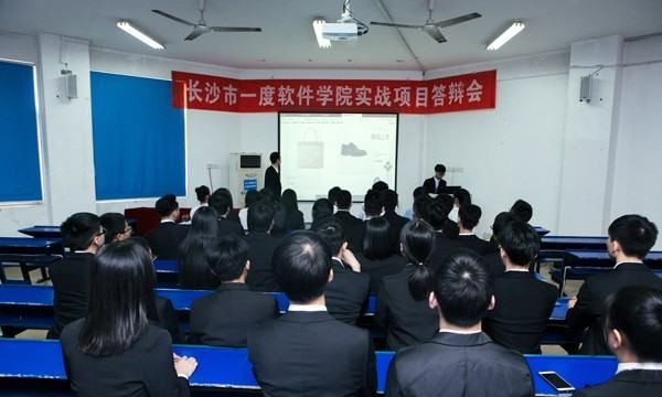 大学毕业后能找什么工作，现在大学生毕业了都去做些什么工作呢