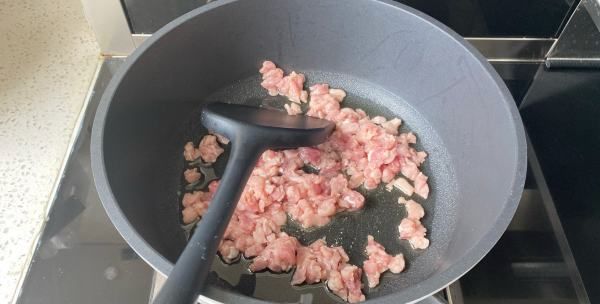 毛豆炒肉的做法图解,雪菜肉丝炒毛豆的做法图31