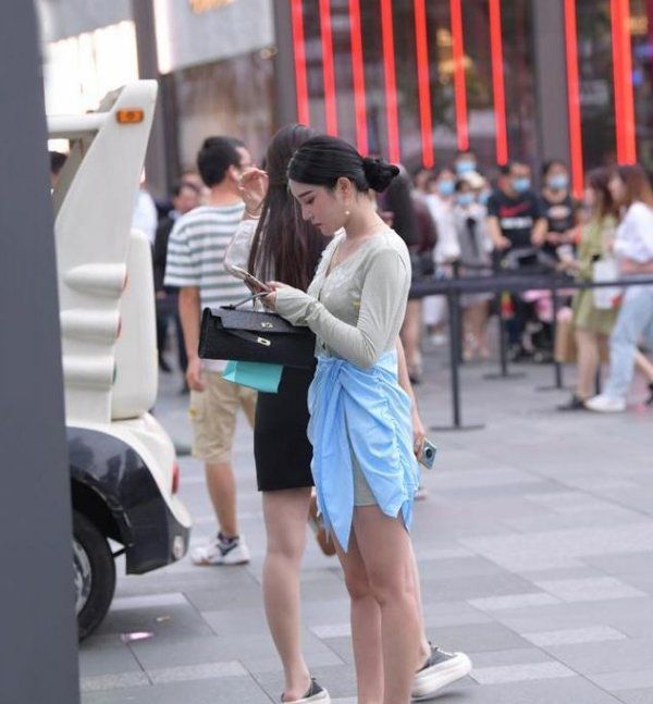 潮流女装,2020流行什么衣服冬季女款图6