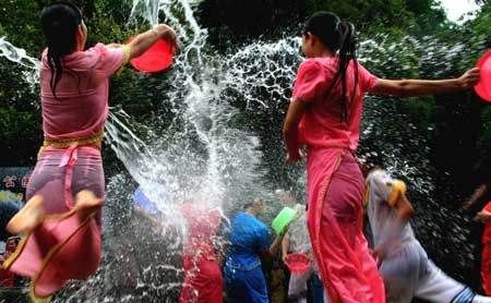 傣族的节日和风俗,傣族的风俗和节日 傣族的节日及风俗有哪些不同图2