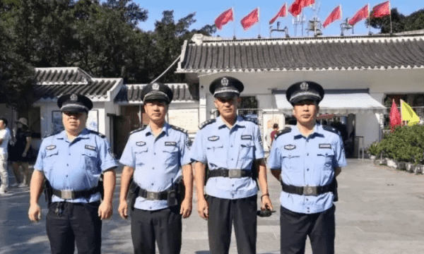 警组词语和拼音怎么写,警组词和拼音和部首图7