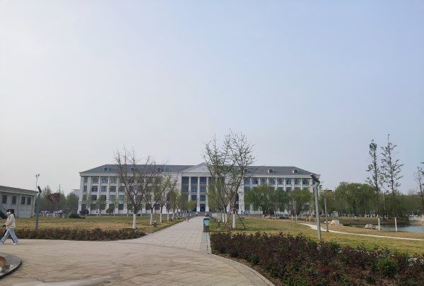 商丘师范学院图书馆,商丘师范学院图书馆对外开放图12