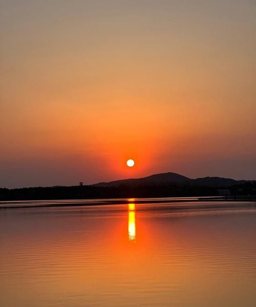 夕阳西下的意思,成语夕阳西下的意思图3