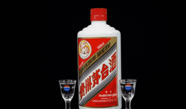 酒瓶底部怎么打孔，酒瓶制作地漏方法视频