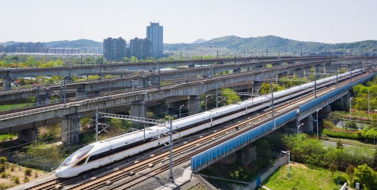 6月30日,个人6月30日出生的他属什么生肖图1