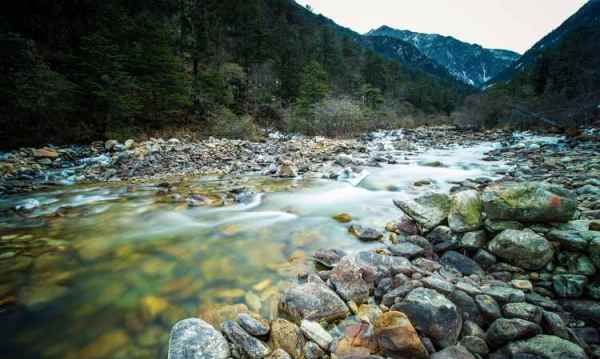 海螺沟会有高反，海螺沟海拔多少米高度图2