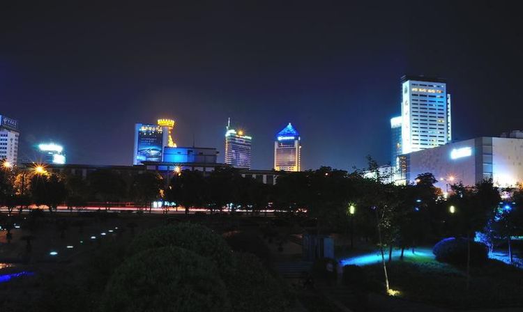 尼康d90如何拍夜景,怎么用尼康d90套机拍好夜景照片图4