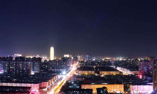 佳能700d怎么拍摄夜景,佳能700d配小痰盂人像样片图1