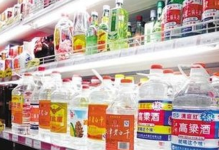 pet塑料可以装白酒,pet塑料瓶能装酒图2