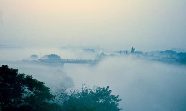 怎么样处理雾天拍摄的照片,雾天拍照技巧图1