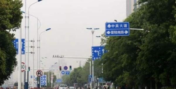 什么是绿波路段速度，红绿灯绿波路段是什么意思图1