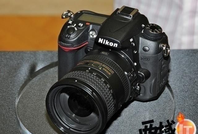 d7000是金属机身,尼康d7000参数图7