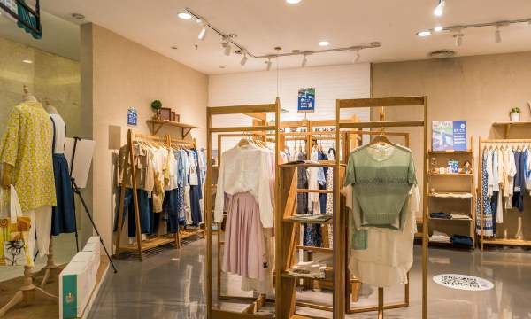 女装服装店起名时尚,女装服装店取什么名字好听图3